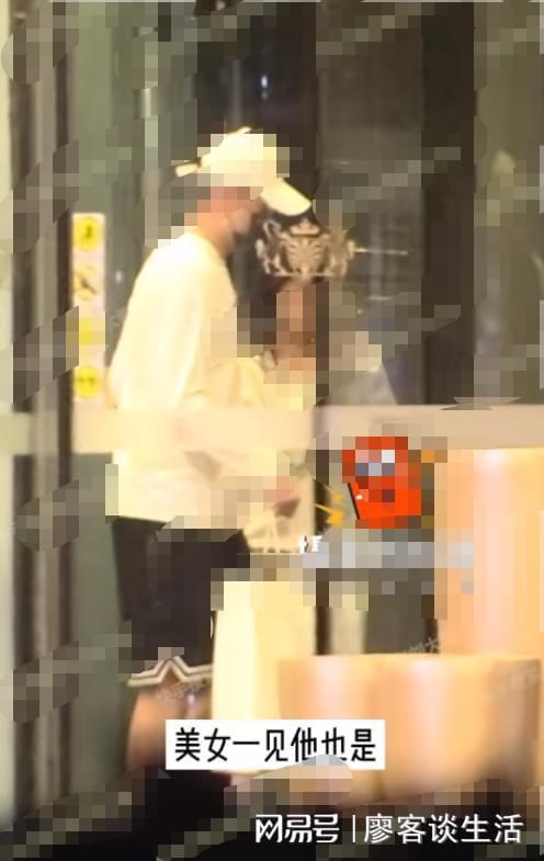 大锤爆料张嘉倪视频大全,张嘉倪视频大全背后的故事  第1张